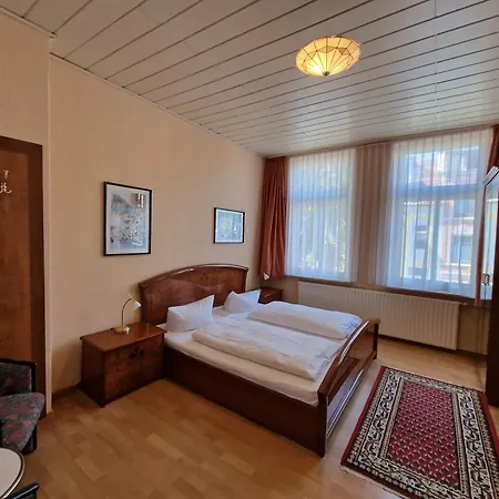 Гостьовий будинок Haus Garni