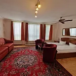 Haus Garni Penzion Brémy