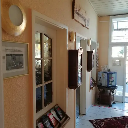 Haus Garni Гостевой дом